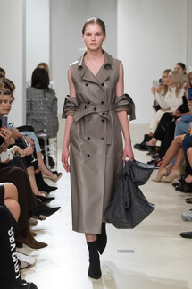 Ruban Fall 2019 Ready-to-Wear / Ruban осень-зима 2019 / Неделя моды: Москва